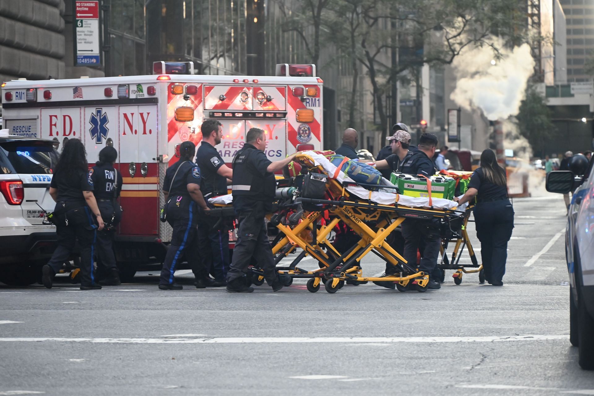 Four shot, including a police officer, in New York City - Source: Getty